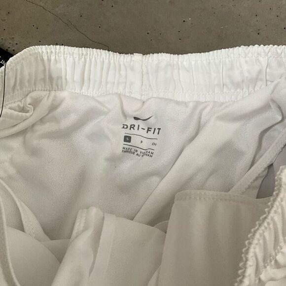 Nike Dri Fit Tempo Shorts - Picture 6 of 6